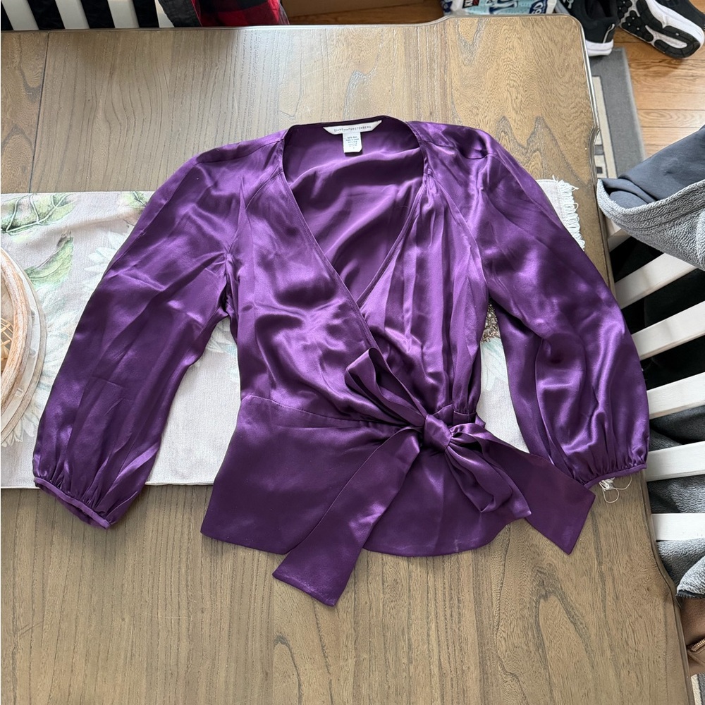 Diane Von Furstenberg 100% silk Purple Wrap Blouse 4 - Picture 12 of 16